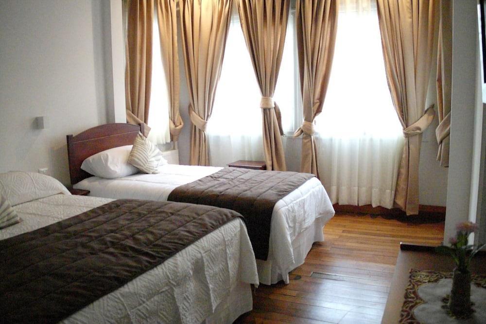 סנטיאגו Hotel Casa Lyon מראה חיצוני תמונה