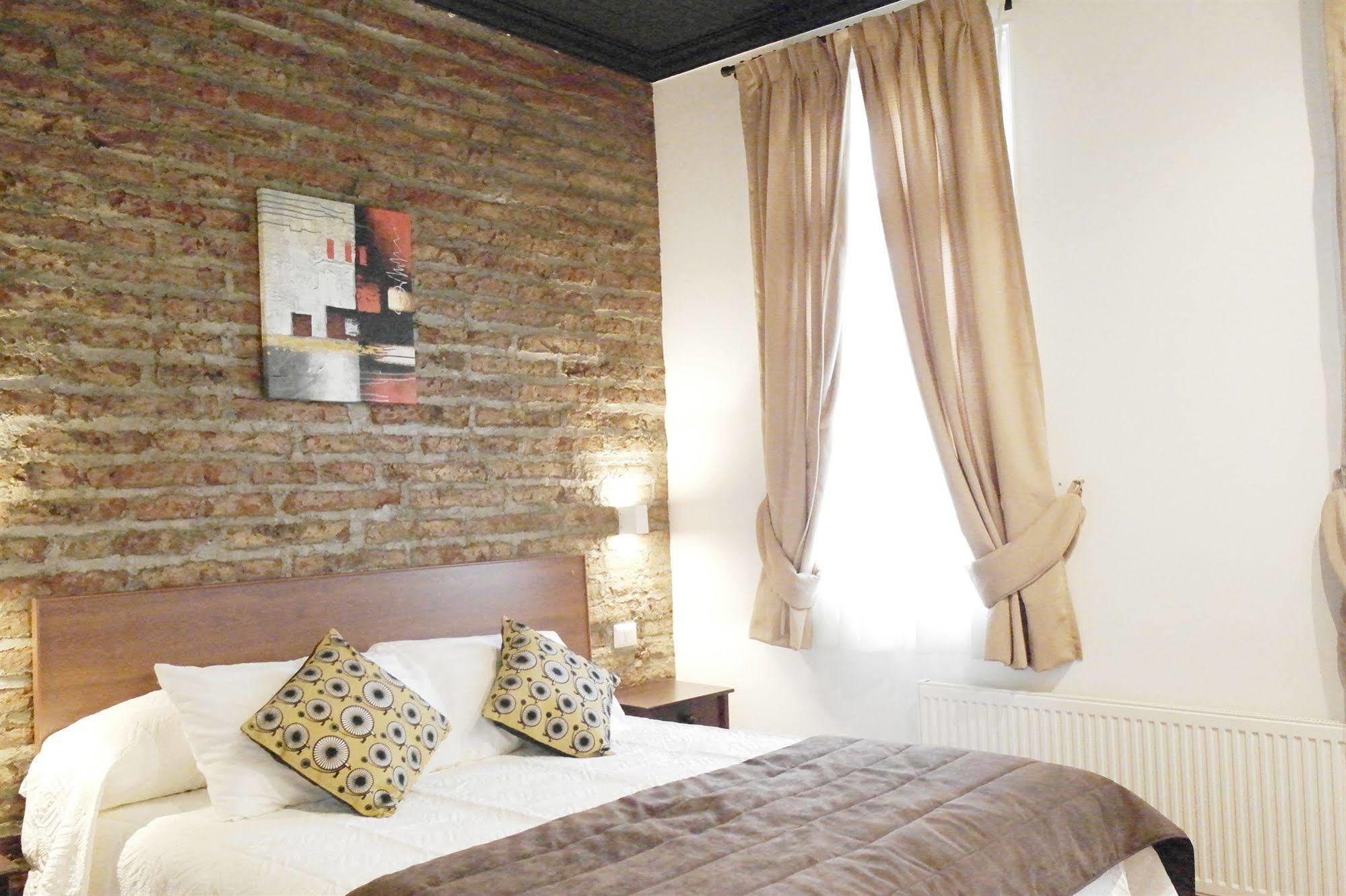 סנטיאגו Hotel Casa Lyon מראה חיצוני תמונה
